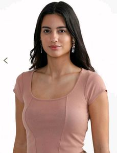 Ribbed Knit Scoop Neck Top