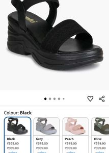 Amazon brand colo Black Flat Sandals