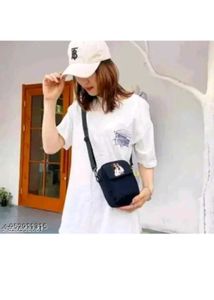 Stylish 1 Black new side Bag and pilgrim serum