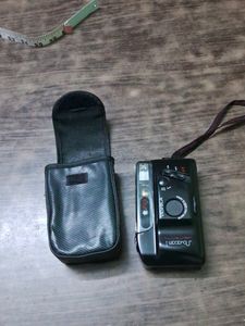 Vintage Yashica J-Cam I Point-and-Shoot Camera