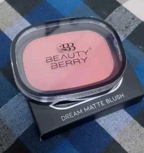 Vibrant Pink Blush Powder