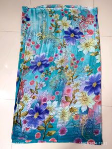 Beautiful Floral Print Chiffon Saree