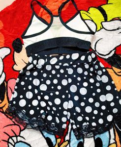 Cute Bra &amp; Polka Dot Shorts Set