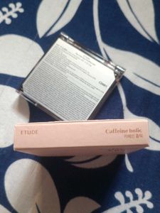 Etude Eyeshadow palette