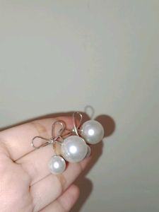 Elegant Pearl Cluster Earrings