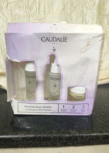 Caudalie Vinoperfect Anti Dark Spots Solution Set