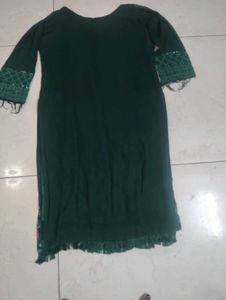 Elegant Green Embroidered Kurta with pant and dupa