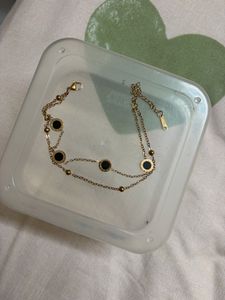 Chic Roman Numeral Bracelet