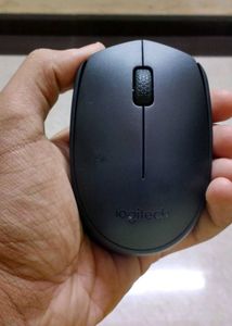 Logitech B170 Wireless Mouse with USB Receiver