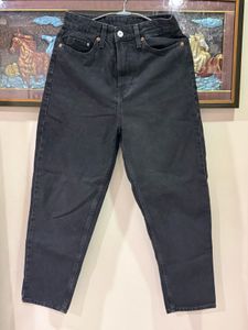 H&M 28inch waist Loose mom Jeans
