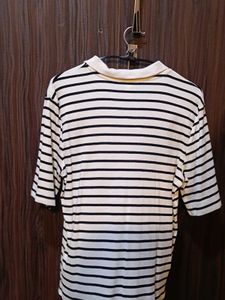 H&amp;M Ribbed Polo Tshirt