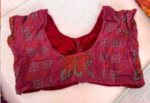 Floral Embroidered Ombre Saree With Blouse