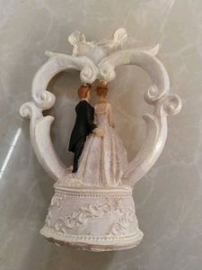 Wedding Couple Showpiece - Fibre- 6 inches long