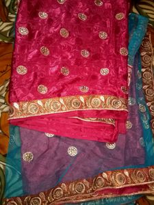 Two Shades Saree With Blouse