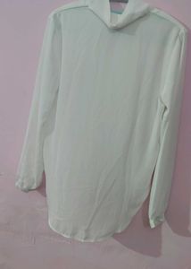 Chic White Long Sleeve top