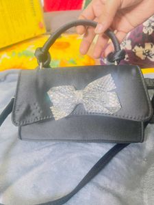 Cute Crossbody Bag with Bow Detail