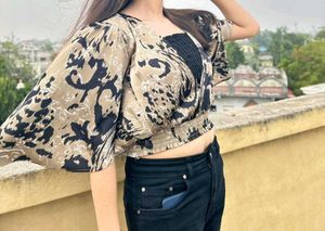 Stylish Animal Print Crop Top