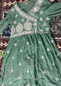 Embroidered Green Kurta