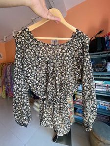 Floral Print V-Neck Blouse