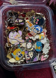 Skull &amp; Raven Enamel Pin
