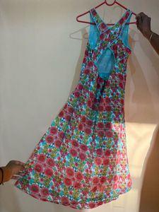 Beautiful Floral Print Maxi Dress size (S)SMALL