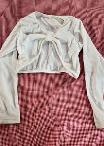 White outer with knot