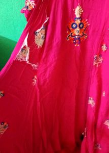 Embroidered Kurta Sets - Pink &amp; Red
