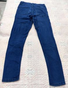 Forever 21 Dark Wash Skinny Jeans💙 grab It⚡