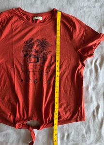 Chic Orange Tie-Back T-Shirt