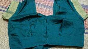 Elegant Teal Saree with Gold Border