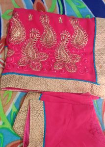 ✨💖Elegant Pink saree with blouse ✨💞