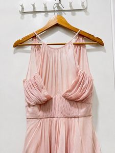 Elegant Peach Sleeveless Midi Dress