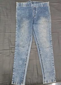 Light Blue Acid-Wash Jeans – Slim Fit