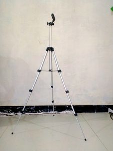 Tripod ( Mobile Stand)