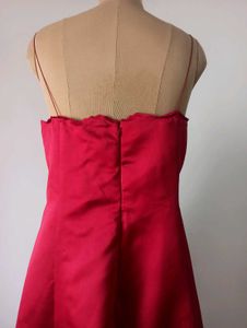 Elegant Red Strapless Gown