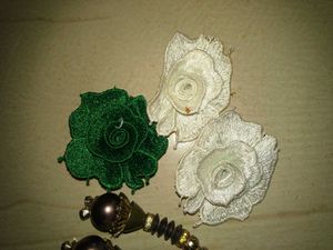 Set of 6 Floral lace pachs