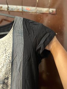 Stylish Black Kurta with Graphic Print