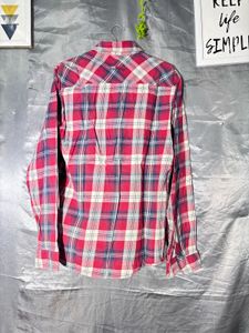 Quik silver Classic Red Plaid Long Sleeve Shirt