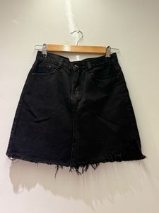 ❗️Black Denim Mini Skirt❗️