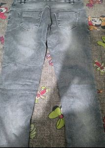 Stylish Grey Jeans with Embellishments