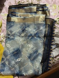 Elegant Blue Tie-Dye Saree with blouse