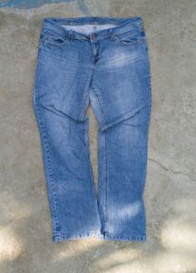 vintage blue straight fit jeans