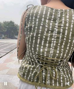 Olive Green Printed Sleeveless Top