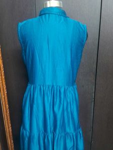 New dress Teal Tiered  50 inche