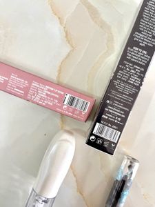 Shryoan Transparent Mascara and lip crayon