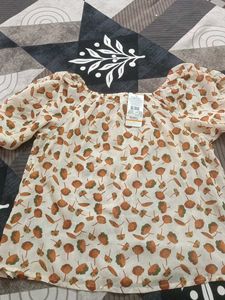 Chic Floral Print Puff Sleeve Top