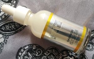 (Sold) Garnier Bright Complete Vitamin C Serum