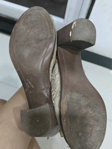 Stylish Women's Perforated Wedge Sandals