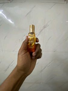 Bella Vita Luxury Honey Oud Unisex Perfume