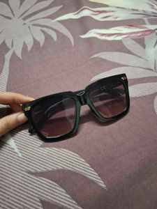 Stylish Black Square Sunglasses
